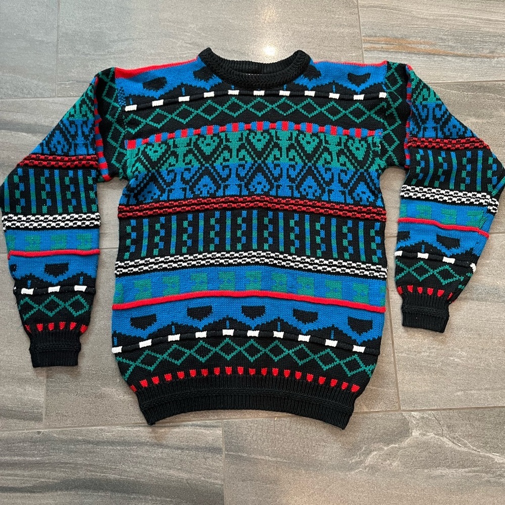 Vintage 90s 3D Knit Blue and Green Geometric Patterned Crewneck Grandpa Sweater